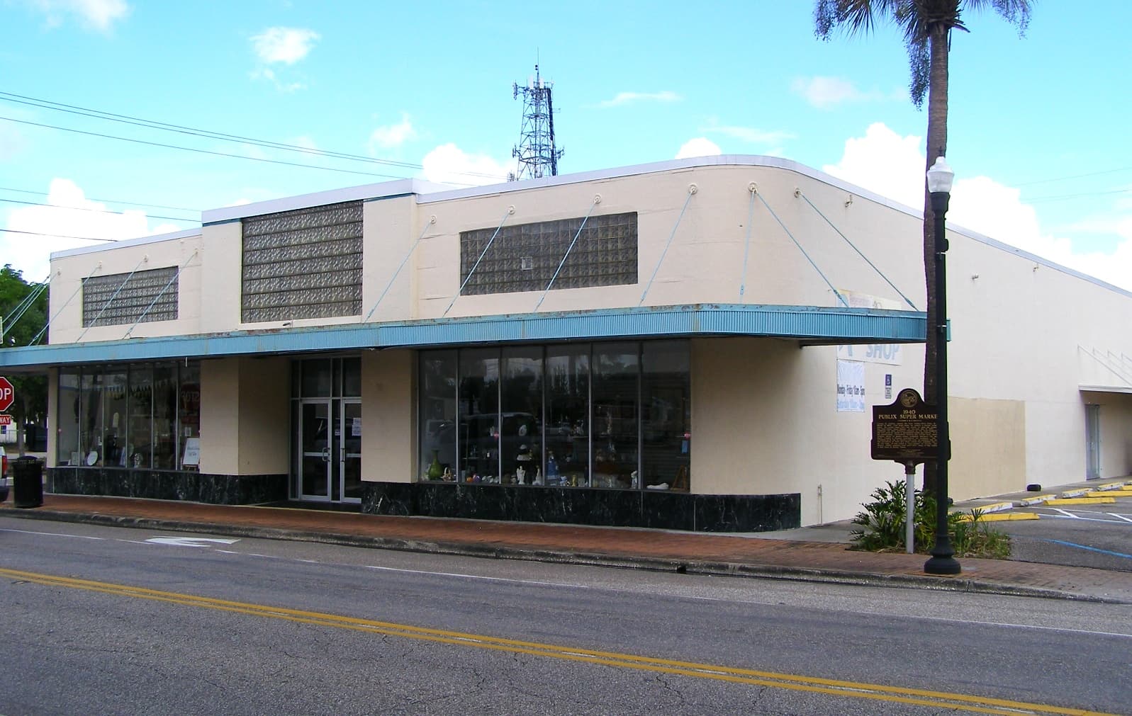 He Quit the Piggly Wiggly and Opened a Store Next Door