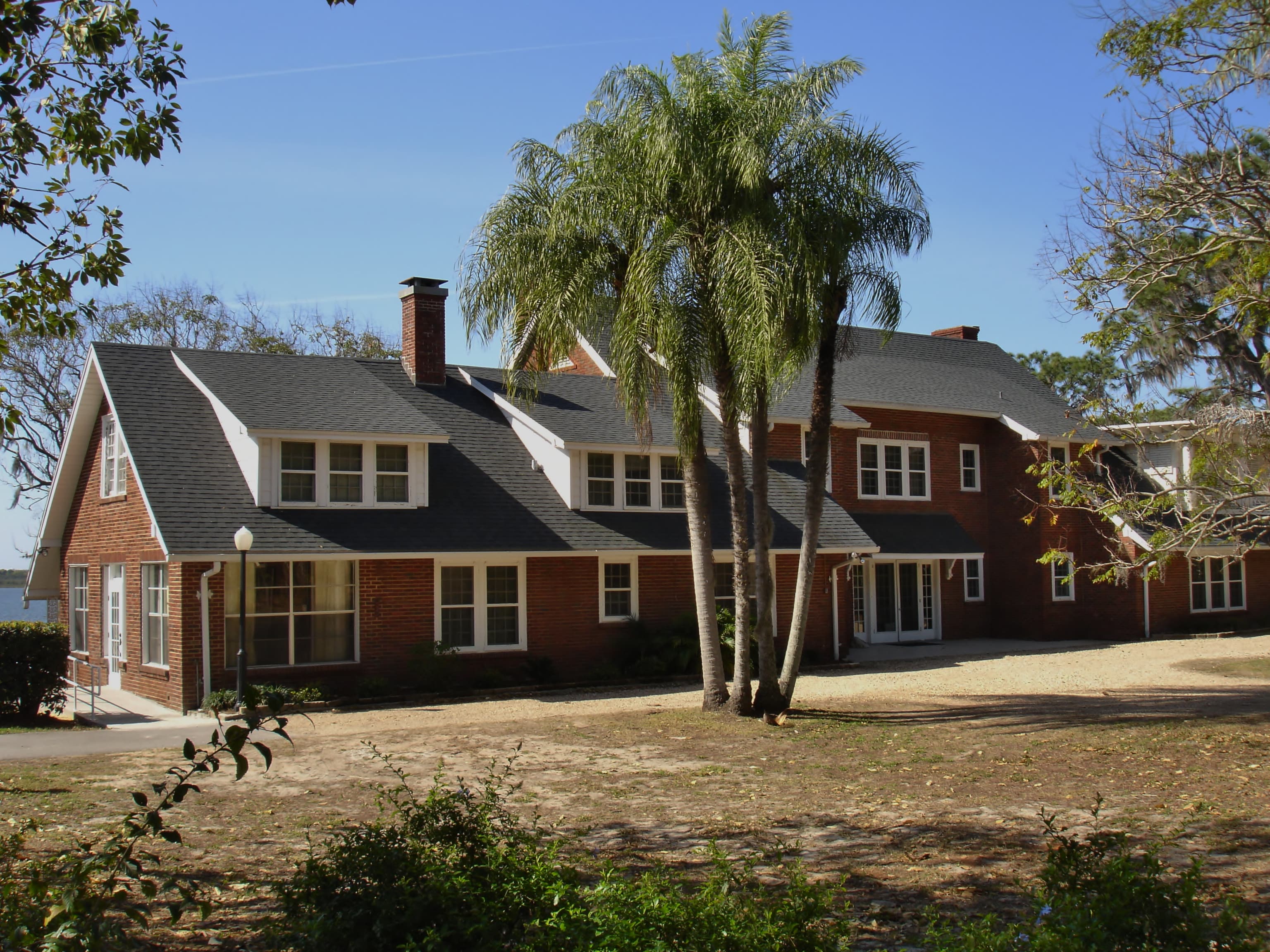 Lake Alfred, Polk County: The Shoreline Where Florida Citrus Got Its Laboratory