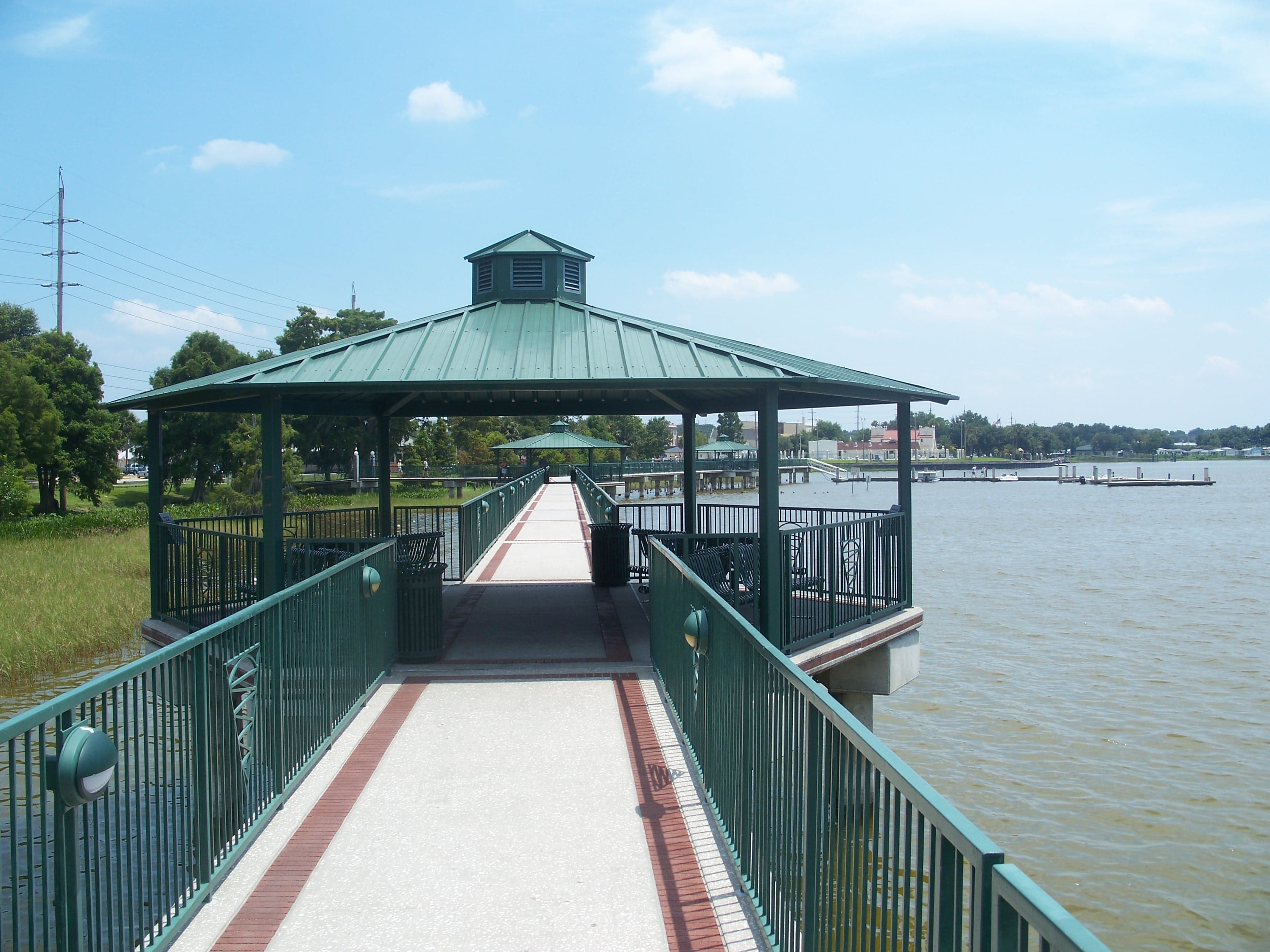 Lake Carlton, Tavares: One of Only Two Harris Chain Lakes That Can Be Drained